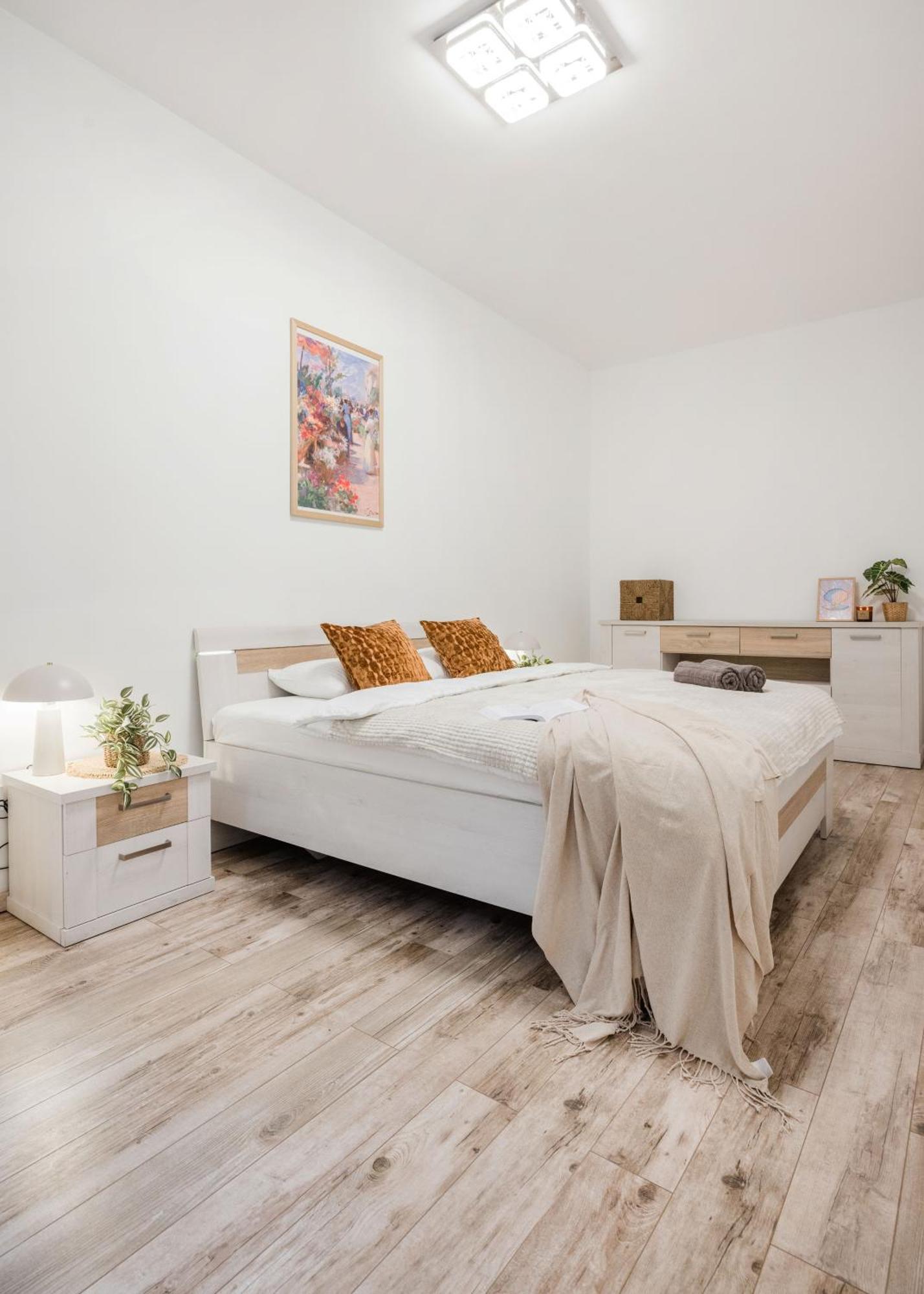 Designer Boutique 2R Walk To Opera House & Basilica Appartement Boedapest Buitenkant foto