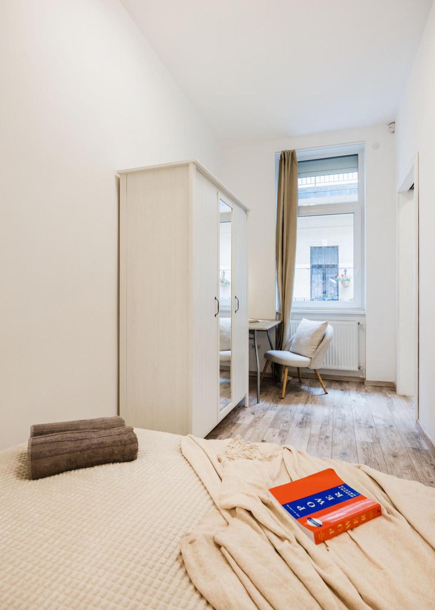 Designer Boutique 2R Walk To Opera House & Basilica Appartement Boedapest Buitenkant foto