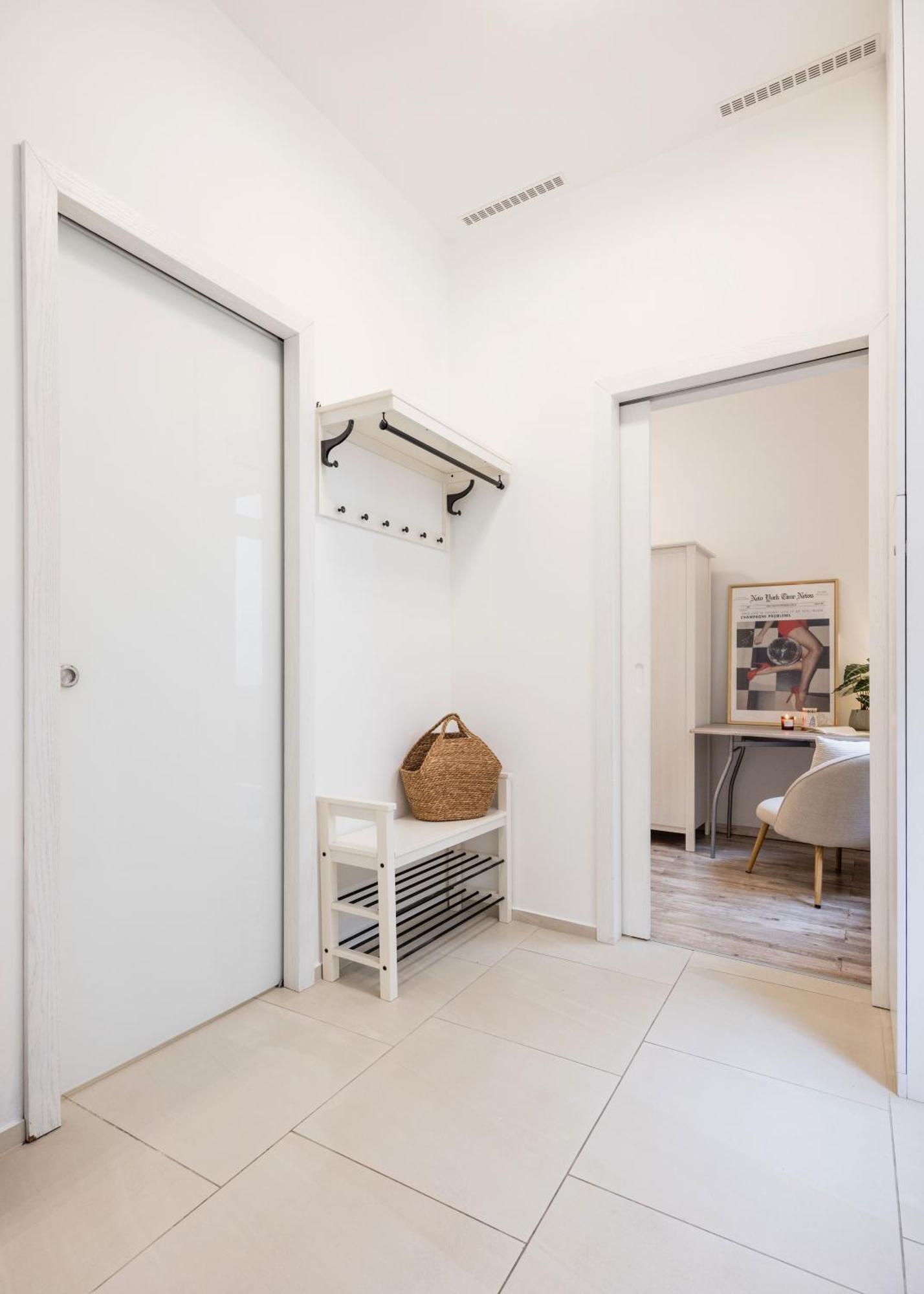 Designer Boutique 2R Walk To Opera House & Basilica Appartement Boedapest Buitenkant foto